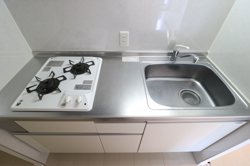 二口コンロのシステムキッチンです