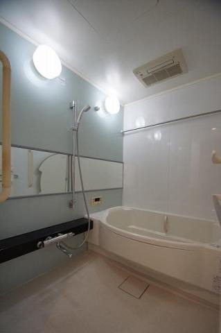 一日の疲れをこちらで洗い流してください