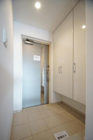 玄関も十分な広さです