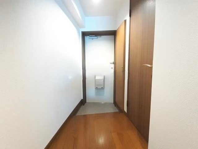 玄関はこのようになっています。