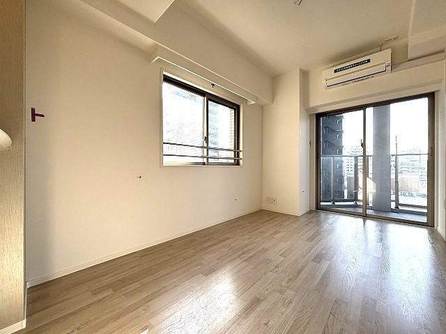 こちら寝室にいかがでしょうか。