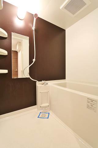 オシャレな浴室空間です