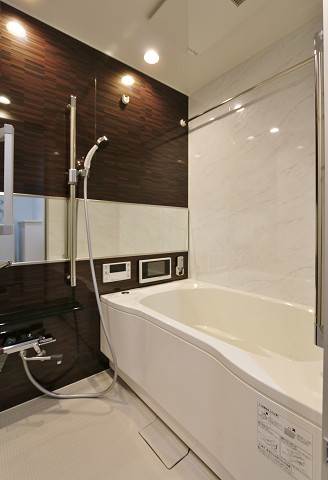 落ち着く造りのお風呂です