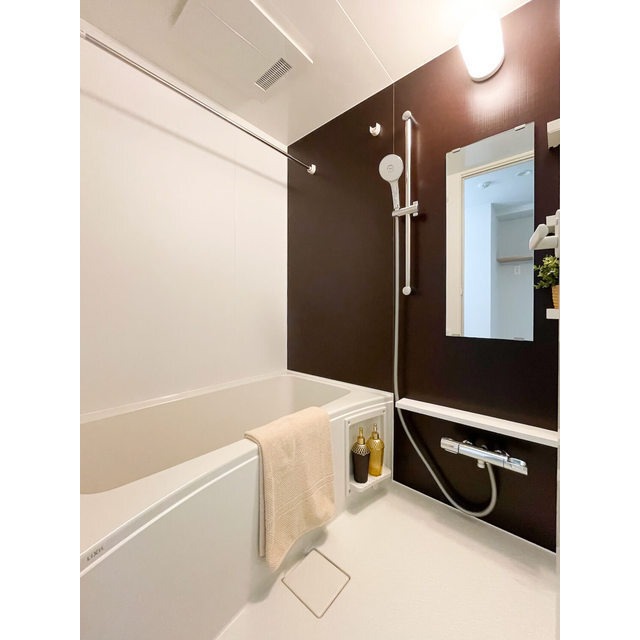 一日の汗や疲れはコチrたで洗い流して下さい