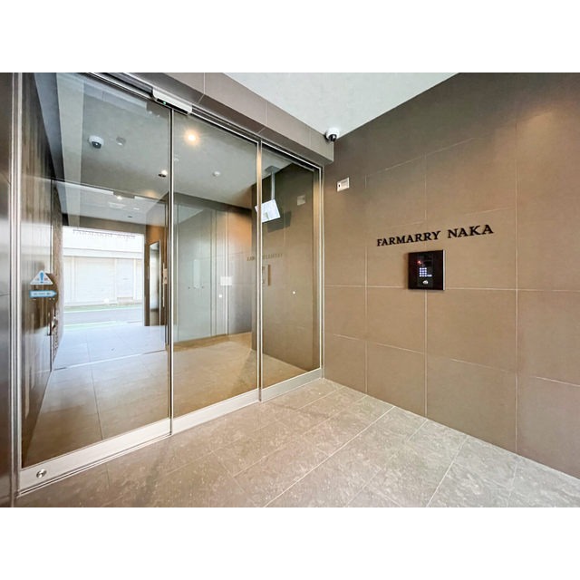 エントランスもきれいにしていますね