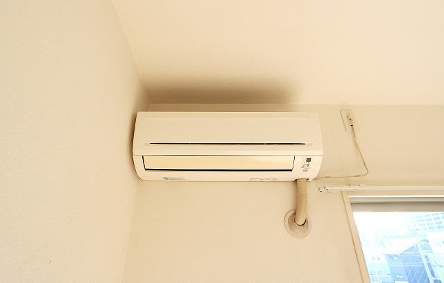 エアコン完備で年中快適に過ごせます