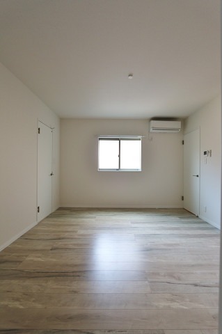 家具の配置がしやすいリビング