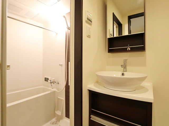 お出掛前の身支度はこちらで