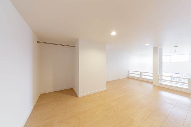 寝室にもぴったりのロフトスペース