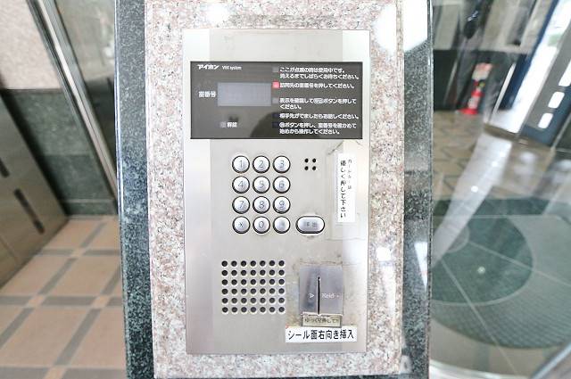 安心のオートロックです