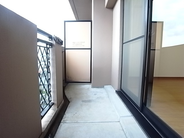 洗濯物はこちらへ。