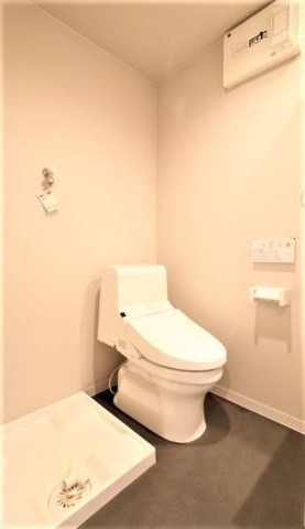 ウォシュレット完備。