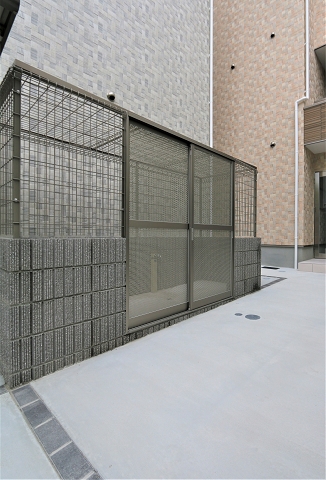 敷地内にゴミ置き場あります