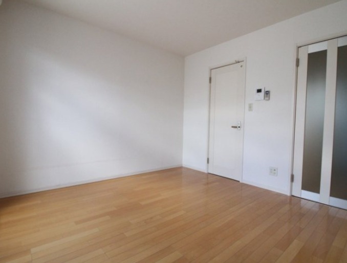 明るい洋室です