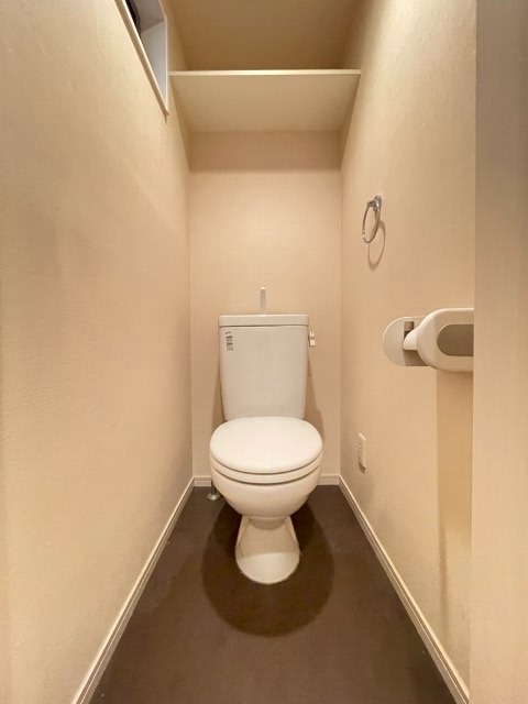 清潔感のあるトイレです