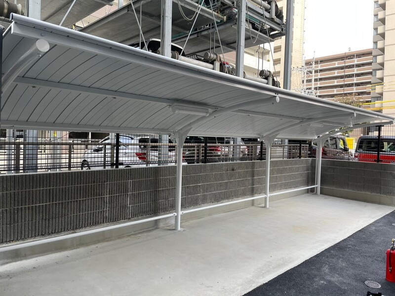 屋根付き駐輪場です