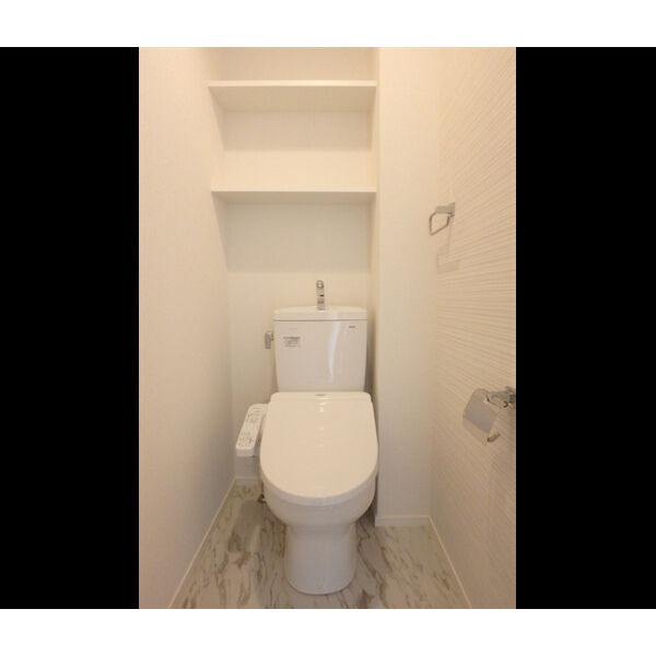 温水洗浄便座付きです