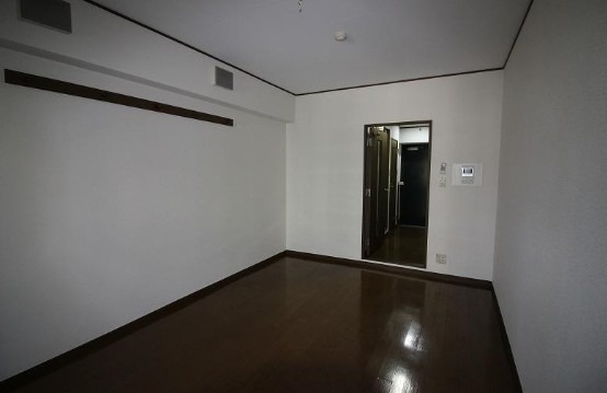 リビングの別角度になります。