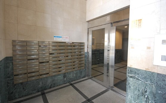 集合ポストはこちらにあります。