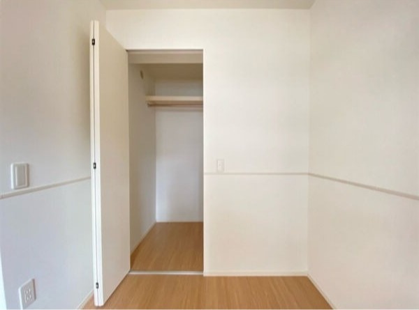 洋服がスッキリ収まりますね