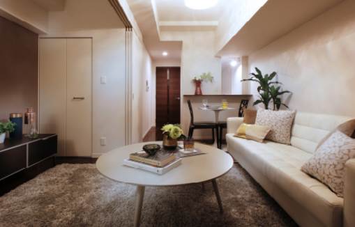 カウンターキッチンのリビングは会話も弾みますね