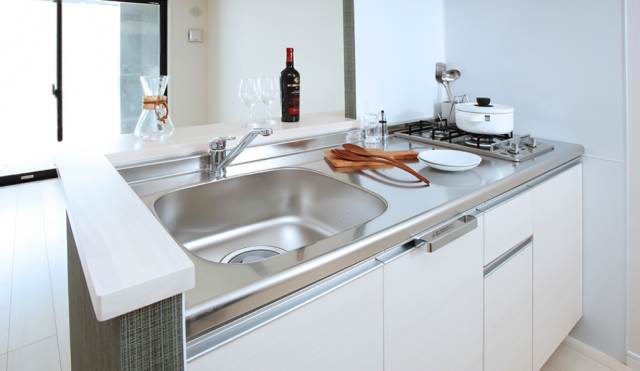 2口のシステムキッチンです