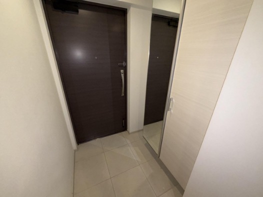 駅、スーパー等生活環境も充実しております