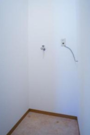 洗濯機は室内に置くことができます。