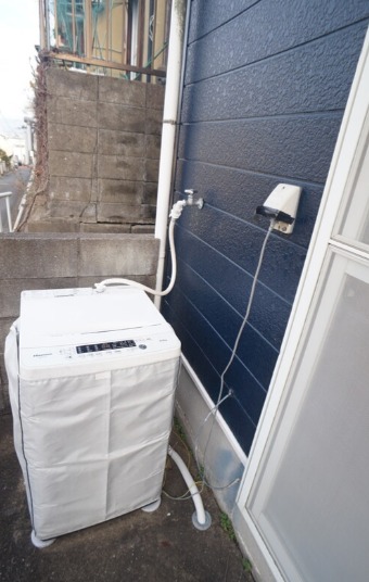 洗濯機はこちらに置くことができます。