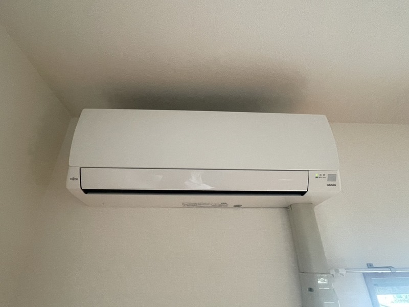 エアコン完備で年中快適に過ごせます