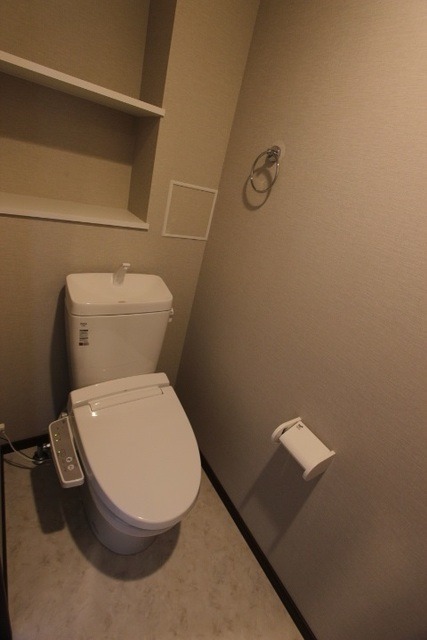 ウォシュレット付きです