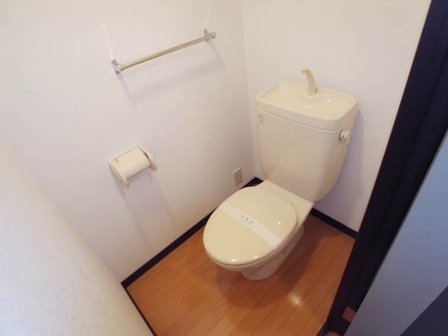 自分好みにトイレスペースをアレンジしてみては