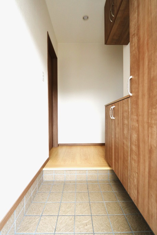 玄関はこんな感じです。