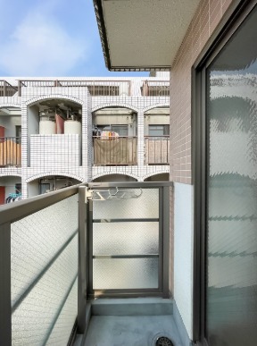 洗濯物はこちらへどうぞ。