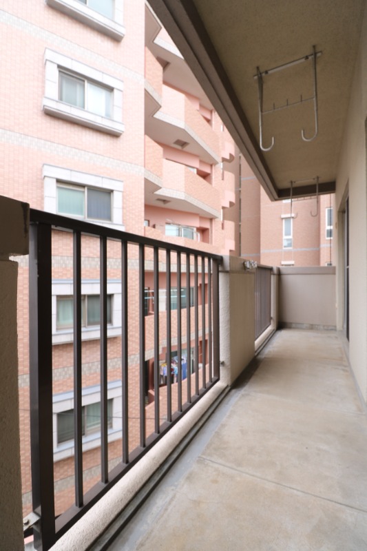 洗濯物はこちらへどうぞ。