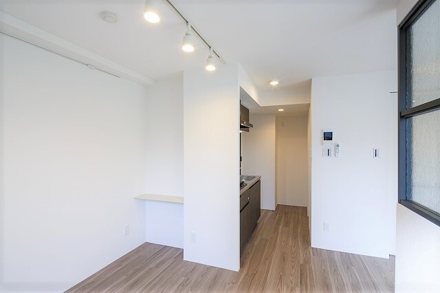 家具の配置に困らないリビングですね