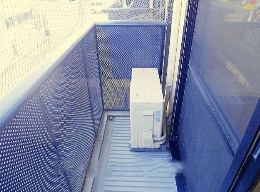 洗濯物はこちらへどうぞ。