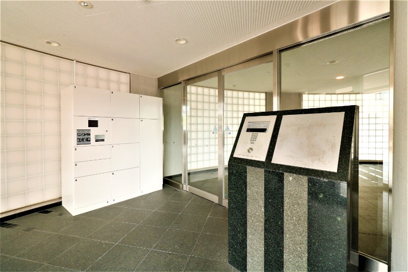 オートロック付きで安心です。