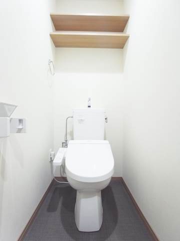 ウォシュレット付きで快適です。