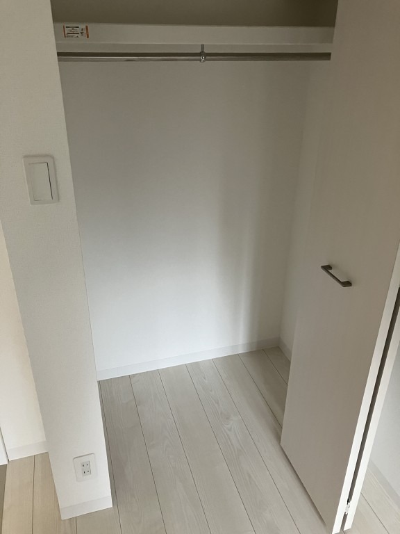 お洋服が多い方でも楽々収納できます