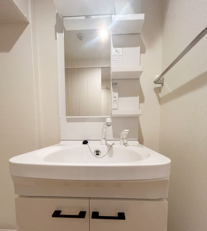 お出かけ前の身支度はこちらでバッチリです