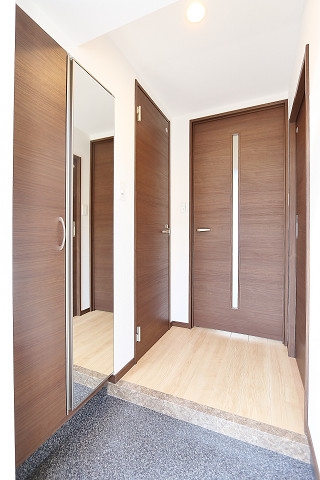 建築中物件　同型写真