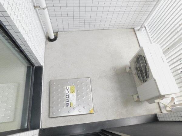 天気の良い日の洗濯物はこちらへ