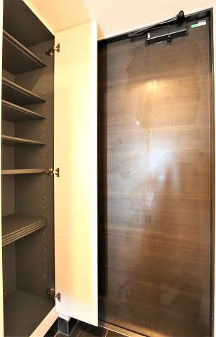 シューズボックスもたっぷり収納