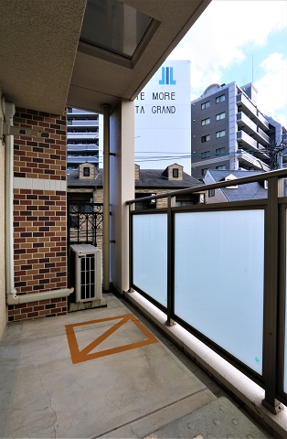 ベランダも日当たり良好です