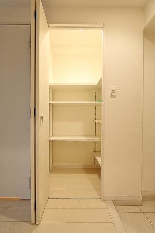 シューズボックスで玄関スッキリ