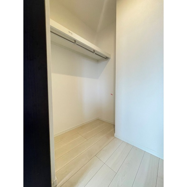 奥行きのある収納スペース