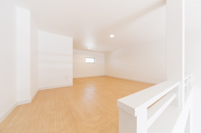 こちら寝室にいかがでしょうか。