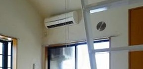 エアコン完備で年中快適に過ごせます