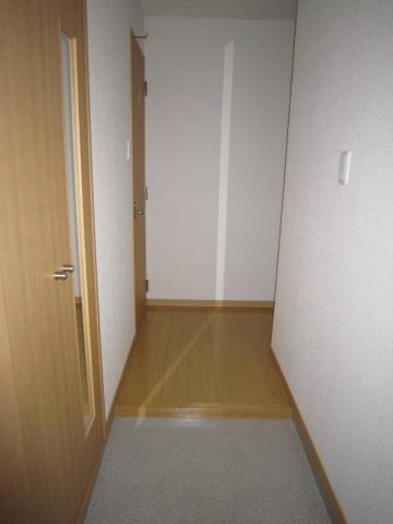 開放感のある玄関でお出迎え